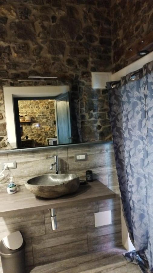 La Pietra Di Sersa Quaratica Ngoại thất bức ảnh